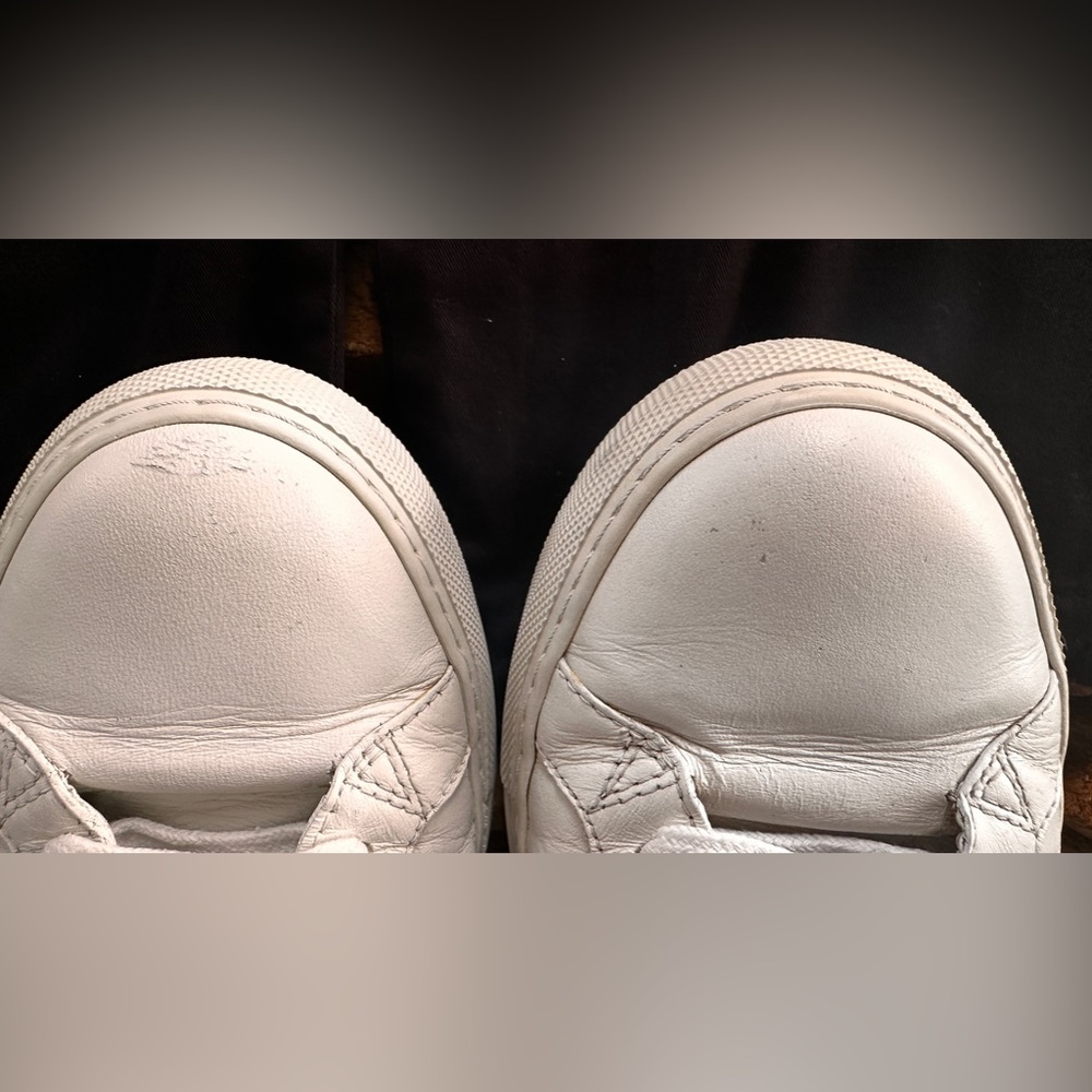 Givenchy Women White and Gold Leather Sneakers Size 40 - Picture 6 of 12